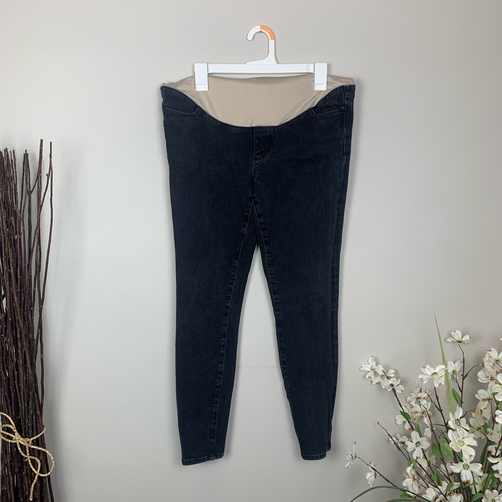 Maternity jeans